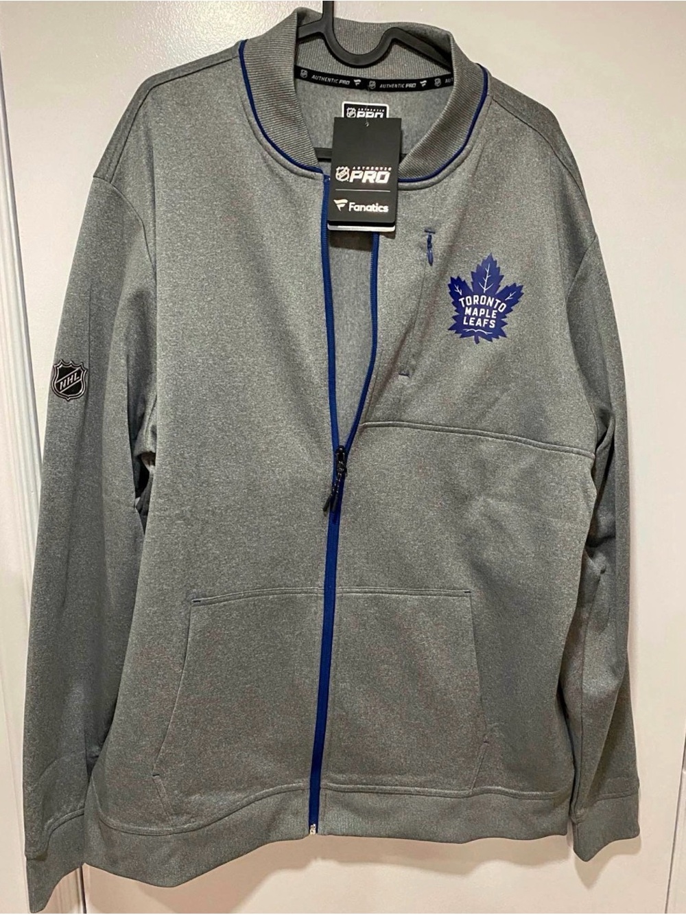 New Fanatics Authentic Pro Toronto Maple Leafs Jacket with Tags Size XL